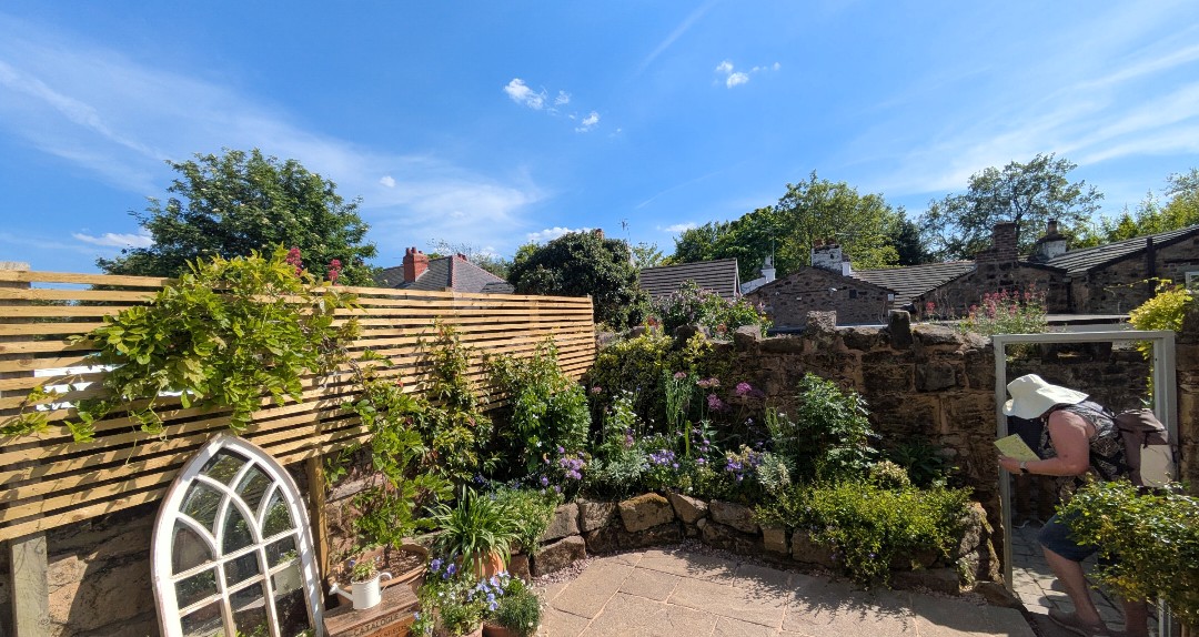Secret Gardens of Oxton