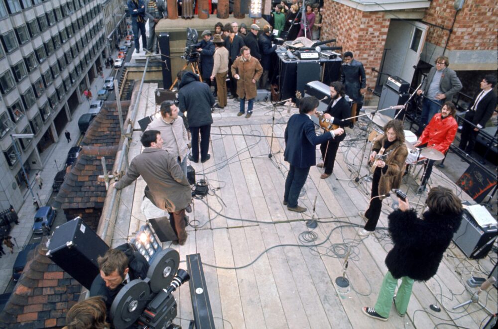 The Beatles on the roof (Apple Corps Ltd)