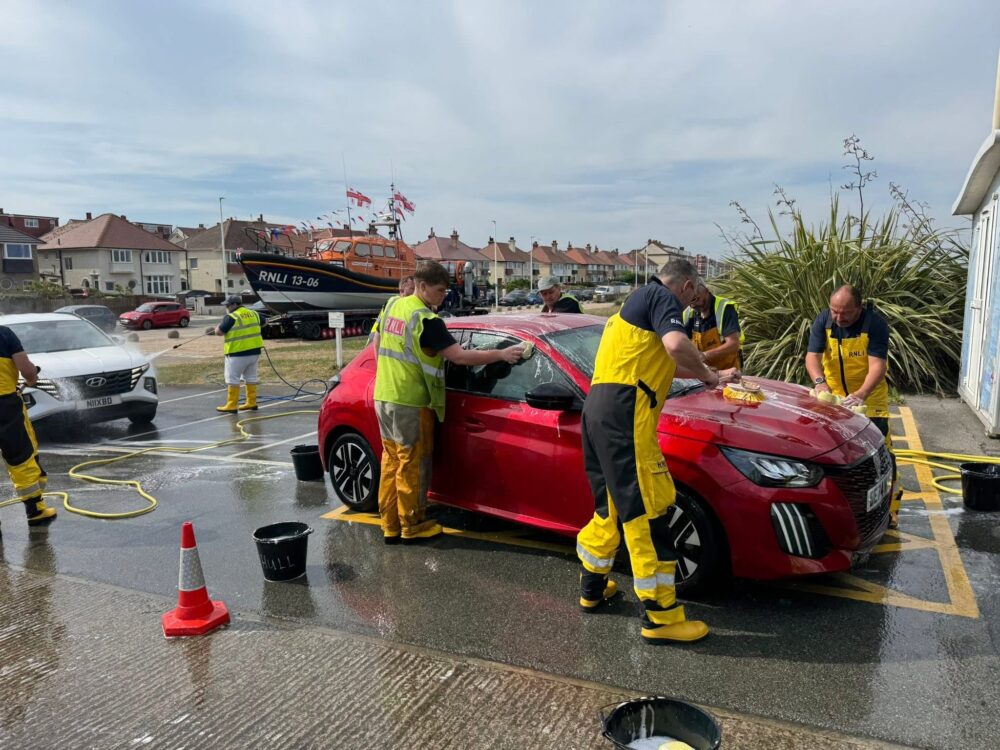 Hoylake RNLI to host annual car wash fundraising event
