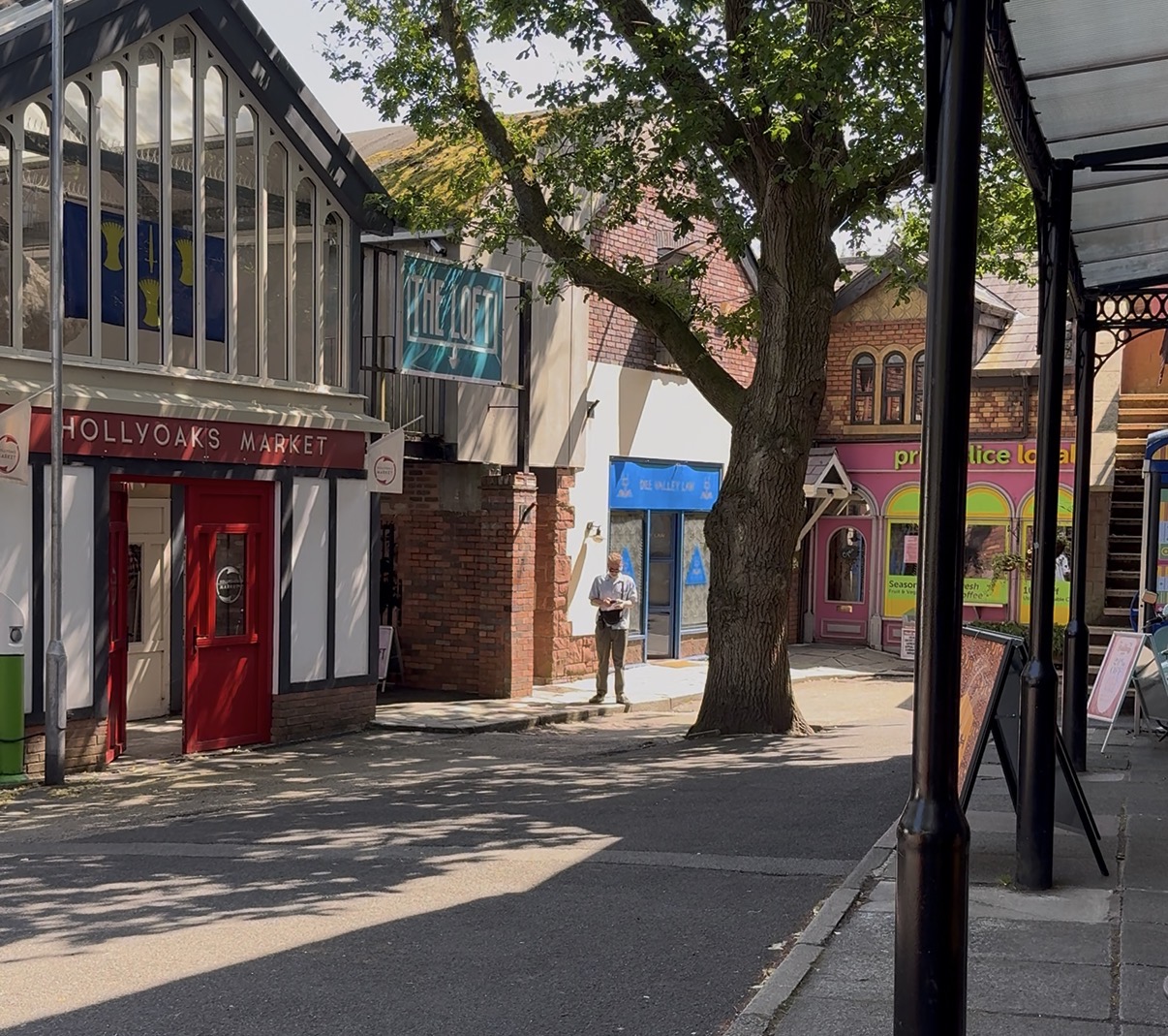 Hollyoaks Set Tours